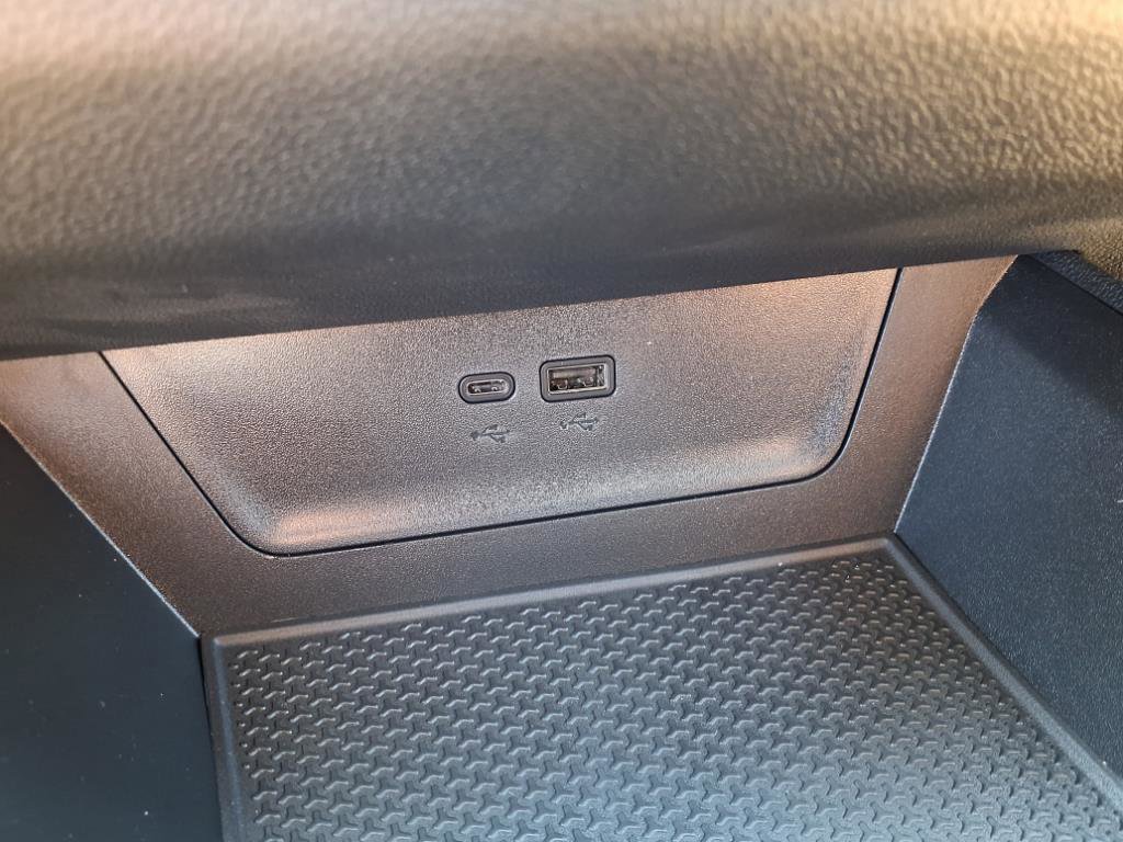 New 2026 Chevrolet Equinox ACTIV image 18