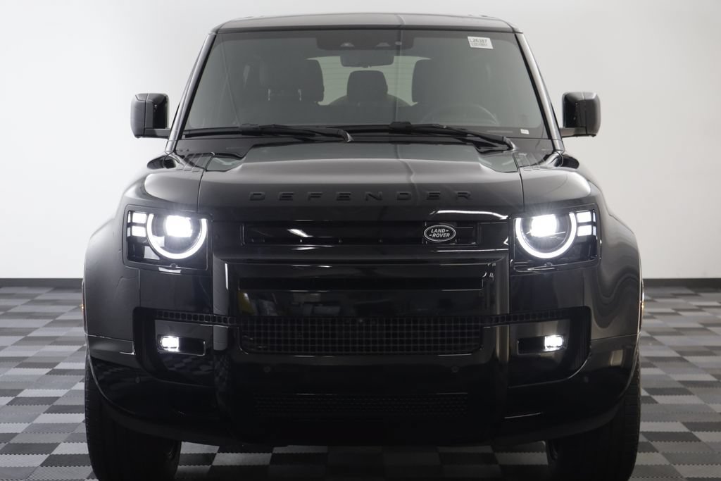 New 2026 Land Rover Defender 90 V8 AWD/4WD image 23