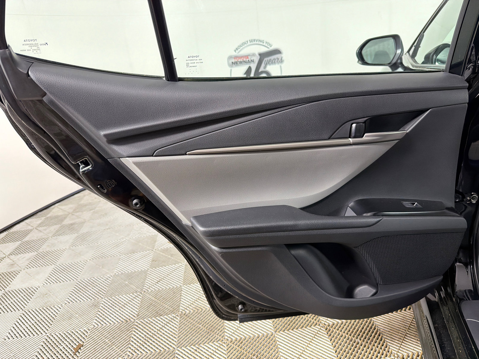 Used 2025 Toyota Camry SE FWD image 21