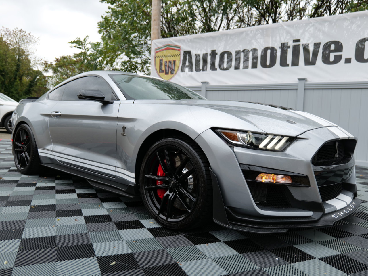 Used 2021 Ford Mustang Shelby GT500 w/ Technology Package image 91