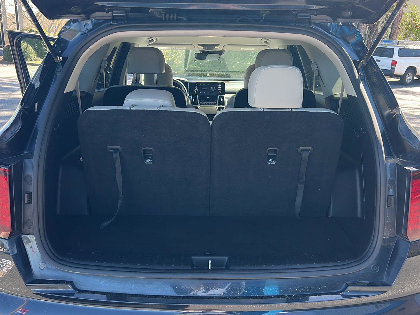 Used 2021 Kia Sorento S image 35