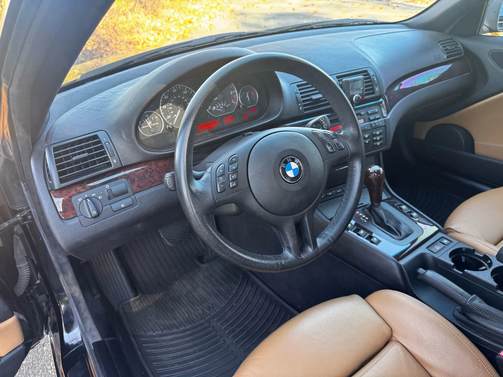 Used 2006 BMW 330Ci 330Ci Convertible 2D image 15