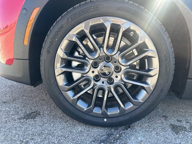 New 2026 MINI Cooper 2-Door Hardtop image 10