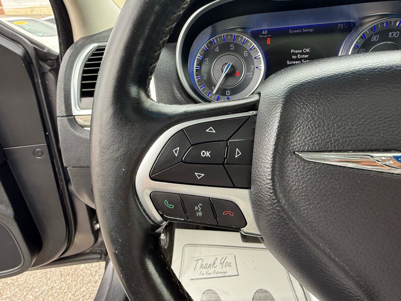 Used 2016 Chrysler 300 C image 19