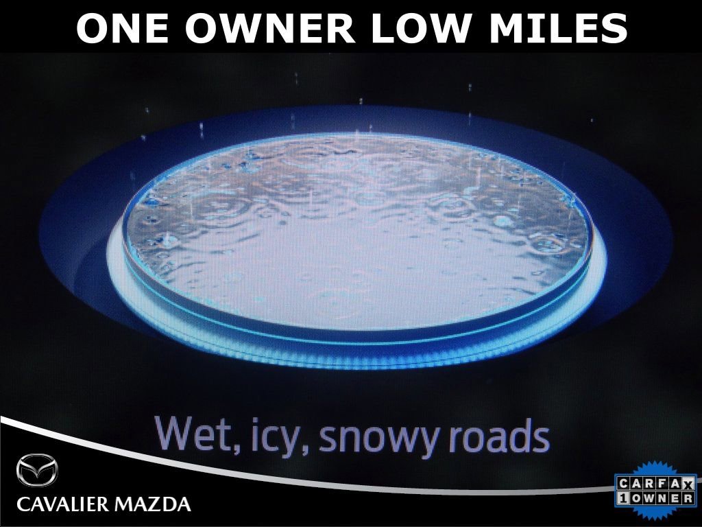 Used 2025 Ford Explorer Active image 37