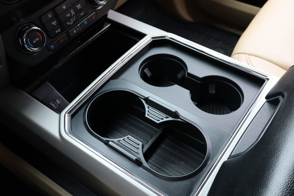 Used 2021 Ford F450 Lariat w/ Lariat Value Package image 34