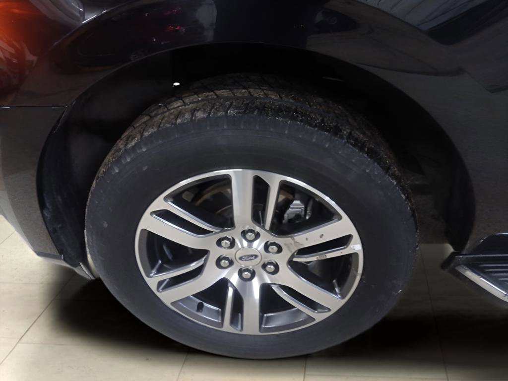 Certified 2022 Ford Expedition Limited AWD/4WD image 11