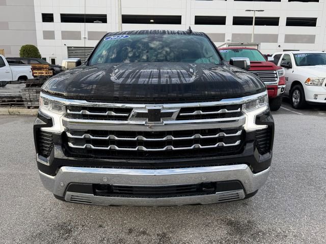 Used 2022 Chevrolet Silverado 1500 LTZ w/ LTZ Premium Package AWD/4WD image 2