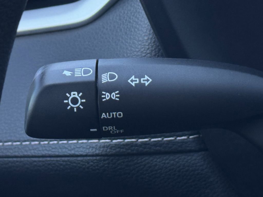 Used 2024 Toyota RAV4 XLE image 24