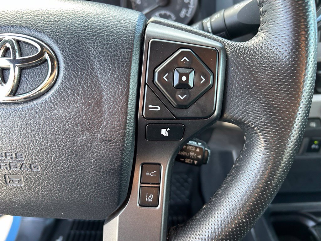 Used 2019 Toyota Tacoma TRD Sport AWD/4WD image 12