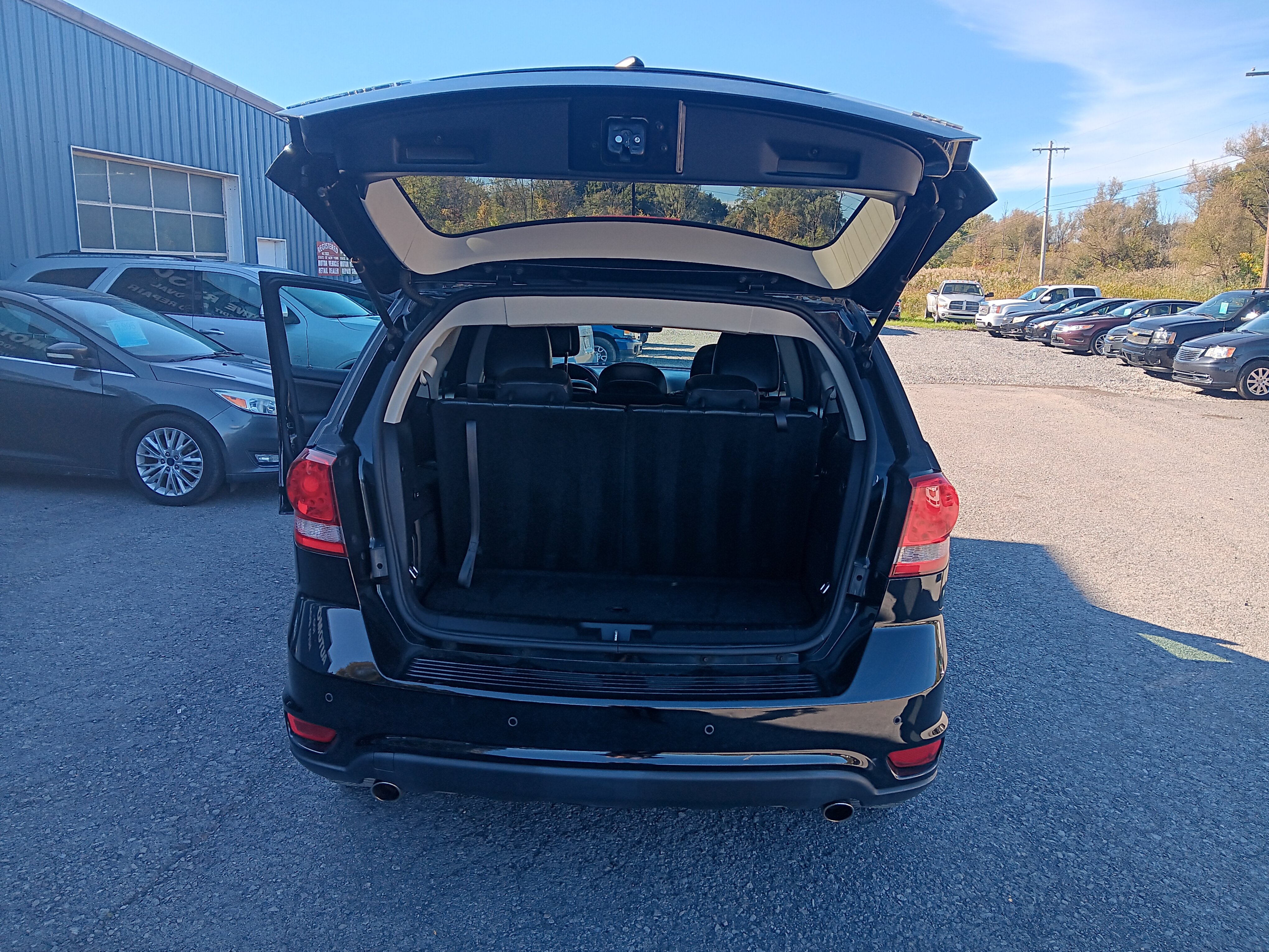 Used 2016 Dodge Journey R/T w/ Driver Convenience Group AWD/4WD image 4
