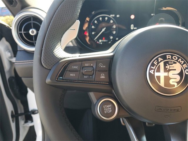 New 2025 Alfa Romeo Tonale w/ Premium Package image 32