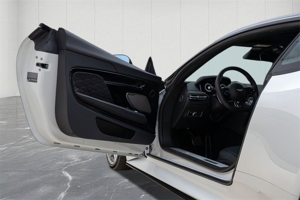 New 2025 Aston Martin DB12 Coupe image 19