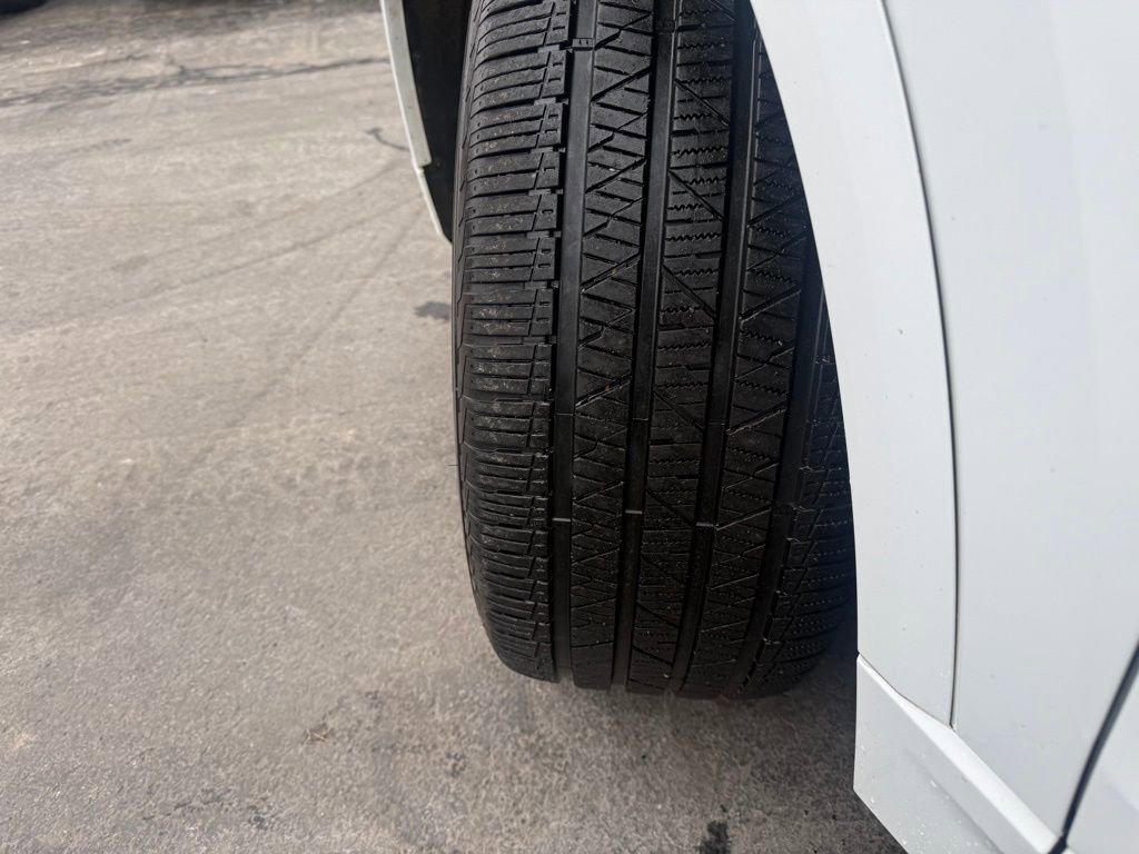 Used 2019 Audi Q8 Prestige image 9