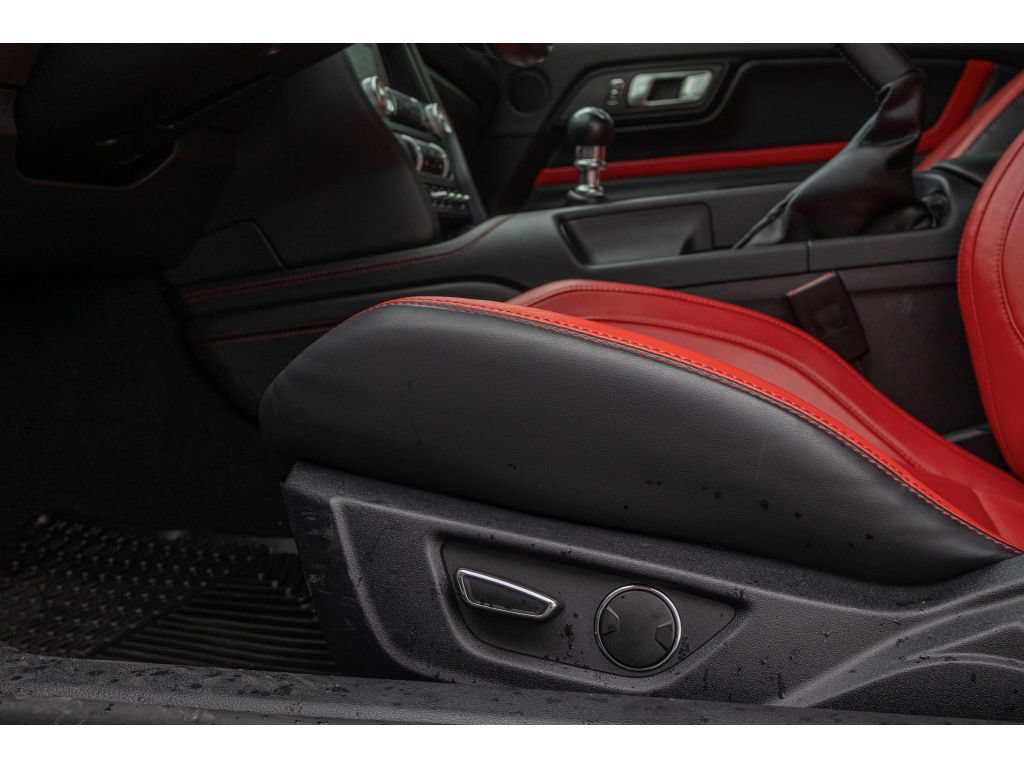 Used 2019 Ford Mustang GT Premium w/ GT Performance Package RWD image 12