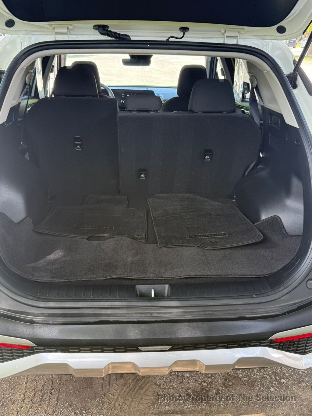 Used 2023 Kia Sportage LX FWD image 45