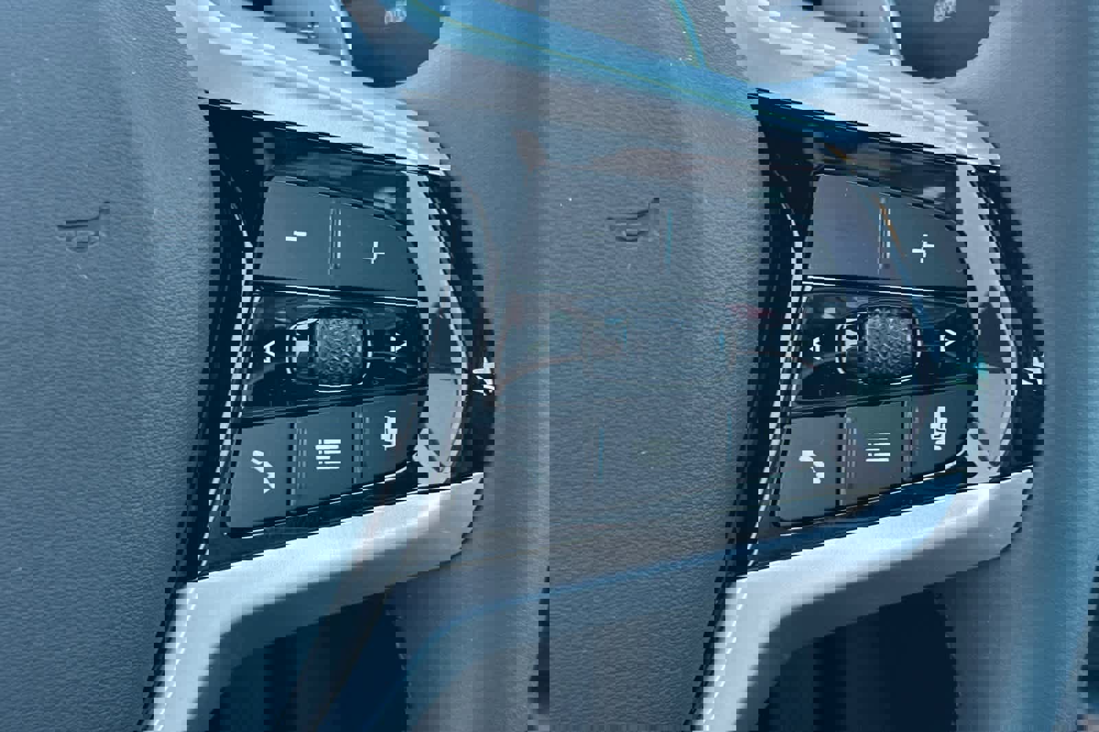 Used 2025 BMW 330i Sedan image 27