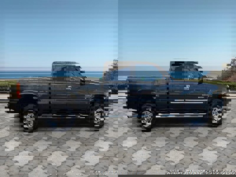 Used 2004 Chevrolet Silverado 2500 LT image 14