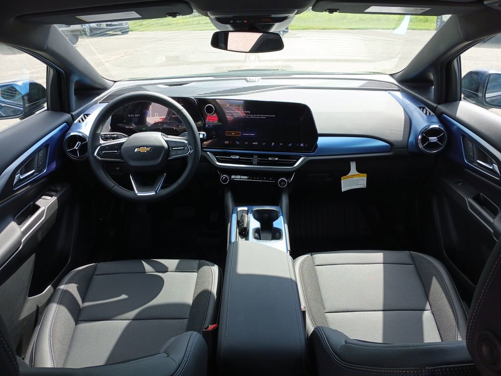 New 2025 Chevrolet Equinox EV LT image 20