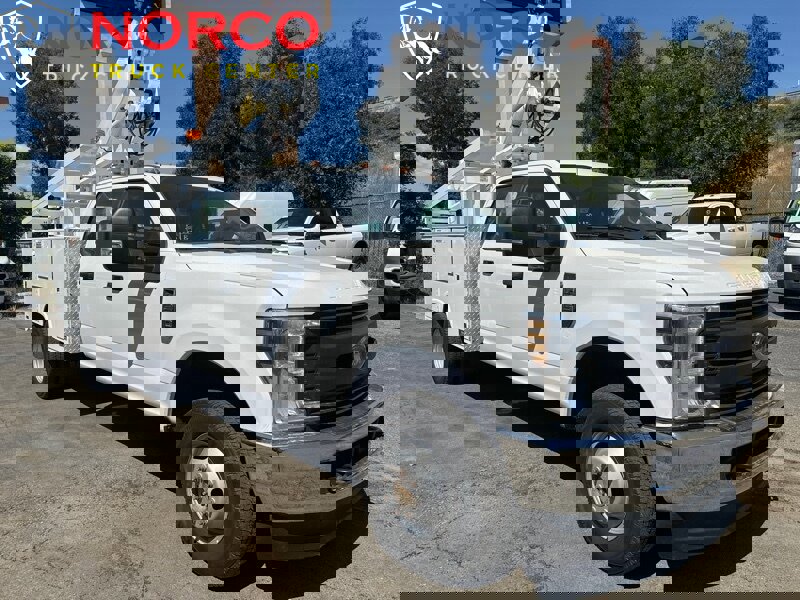 Used 2018 Ford F350 XL w/ Power Equipment Group image 2