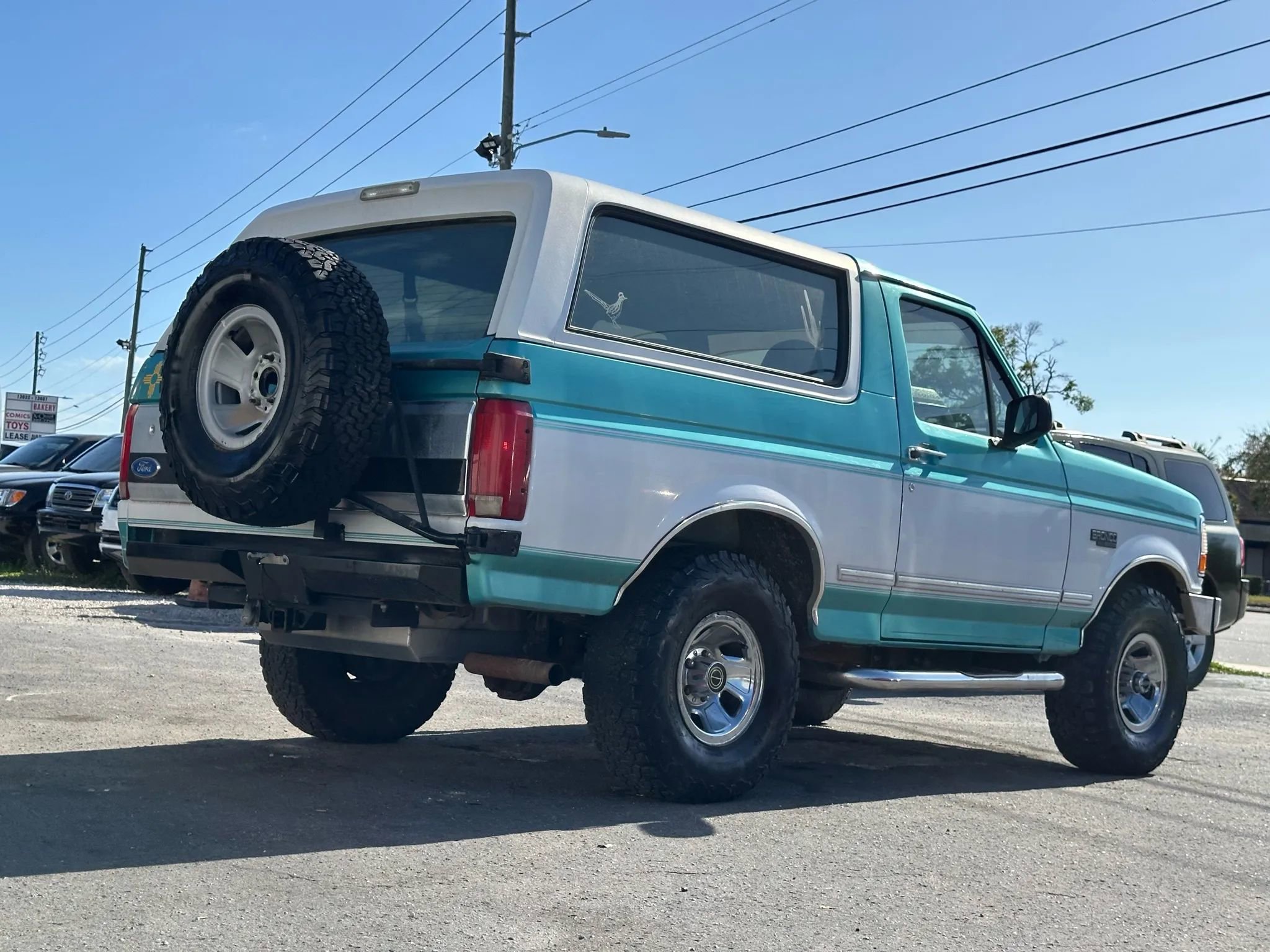 Used 1995 Ford Bronco AWD/4WD image 3