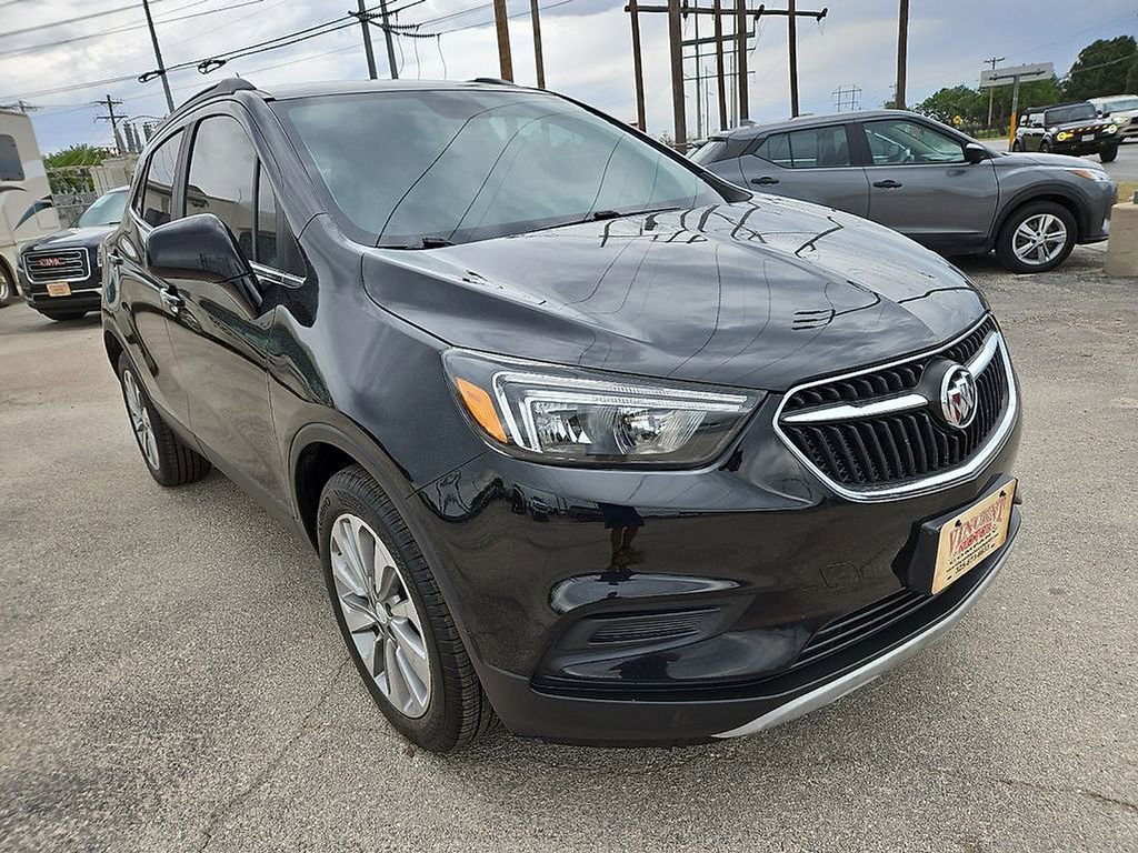Used 2020 Buick Encore Preferred FWD image 11