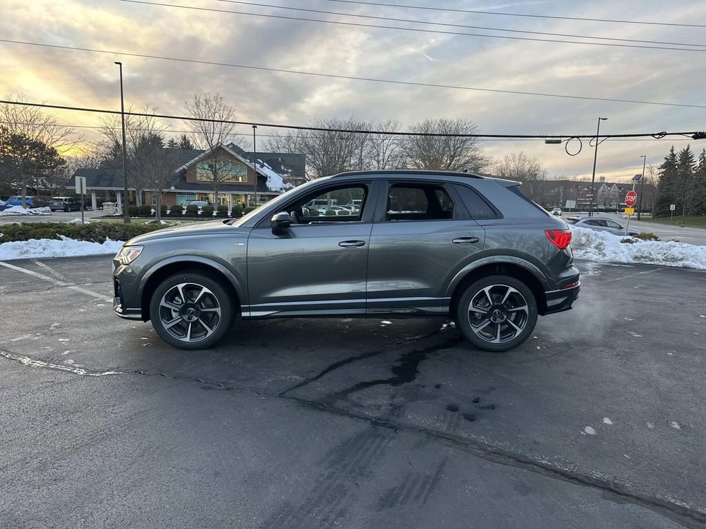 New 2025 Audi Q3 2.0T Premium Plus image 4