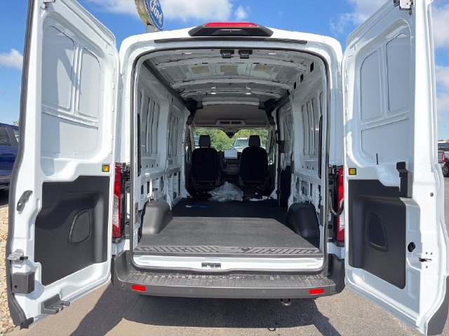 New 2027 Ford Transit 250 148 Medium Roof RWD image 8