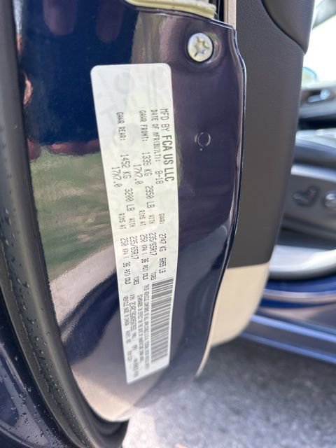 Used 2019 Chrysler Pacifica Touring-L w/ Advanced Safetytec Group image 33