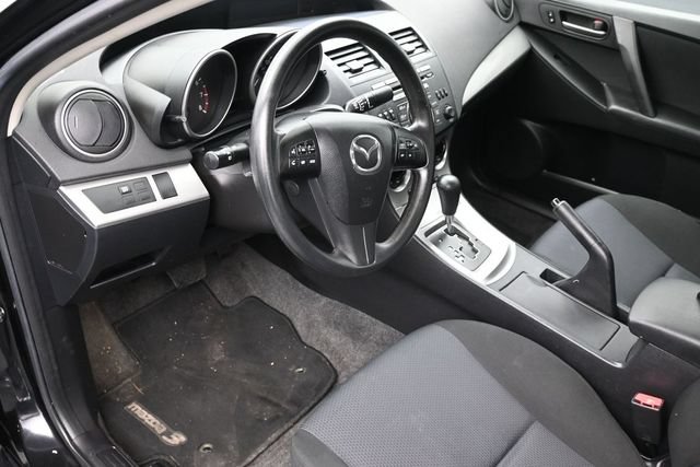 Used 2010 MAZDA MAZDA3 i Touring FWD image 9