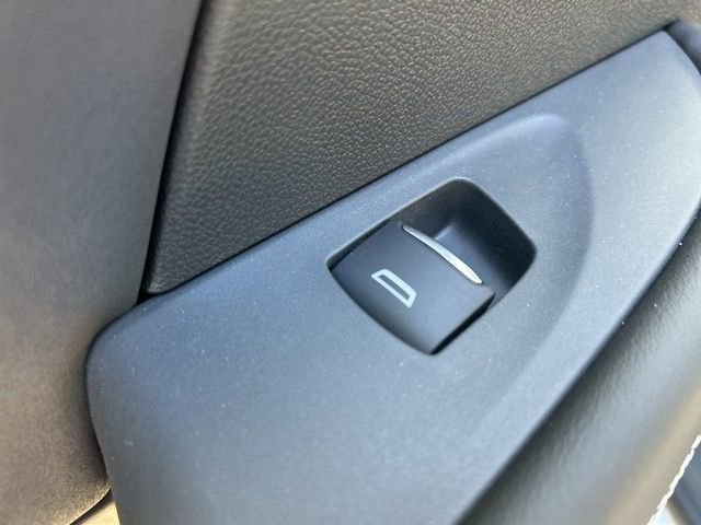 New 2025 Buick Envision Sport Touring image 34