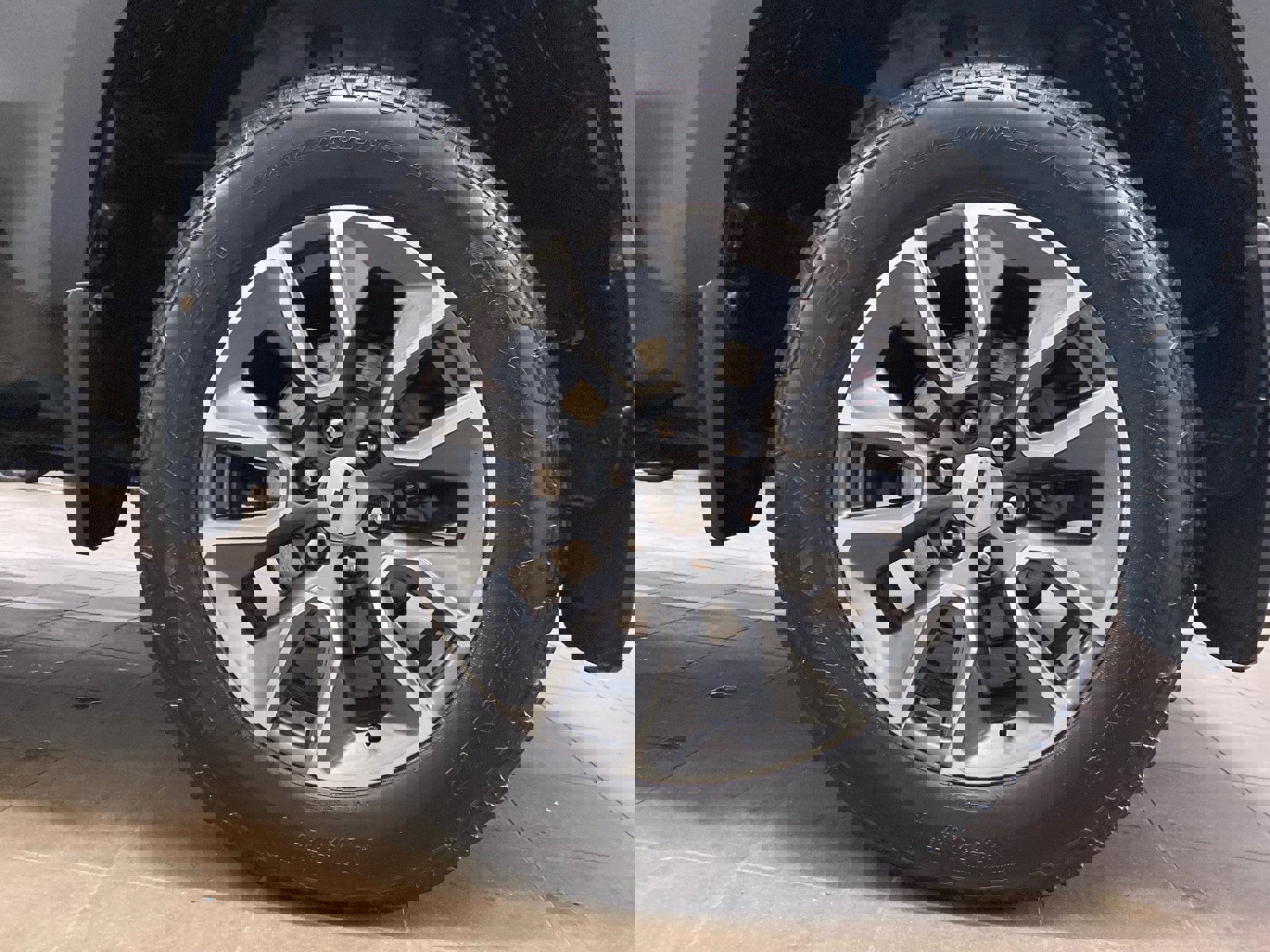 Used 2023 Chevrolet Silverado 1500 RST w/ Z71 Off-Road Package image 26