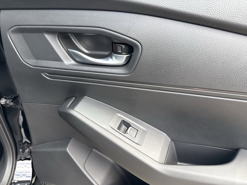 Used 2025 Honda Accord Sport image 40