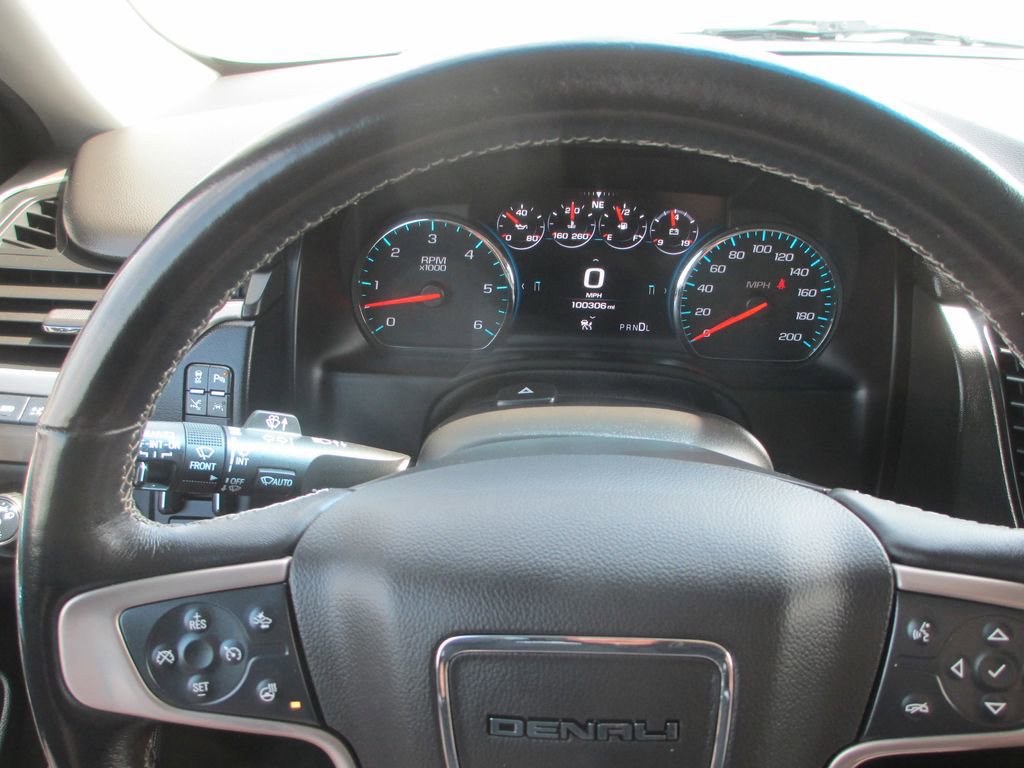 Used 2019 GMC Yukon XL Denali w/ Denali Ultimate Package image 34