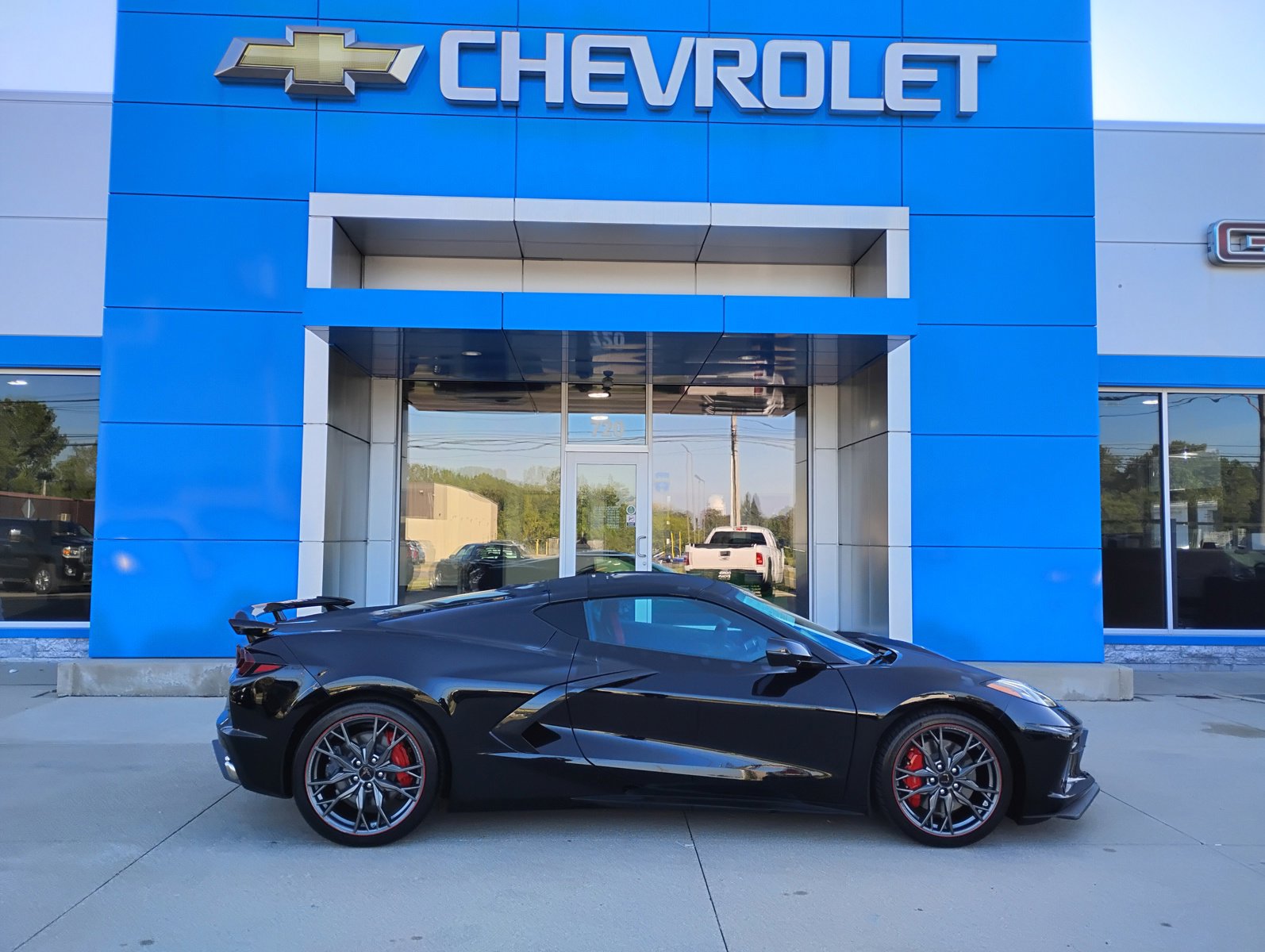 Used 2025 Chevrolet Corvette Stingray Premium Cpe w/ Z51 Performance Package image 26