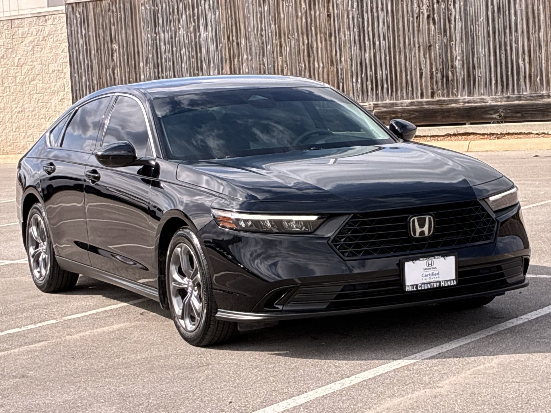 Certified 2023 Honda Accord EX image 8
