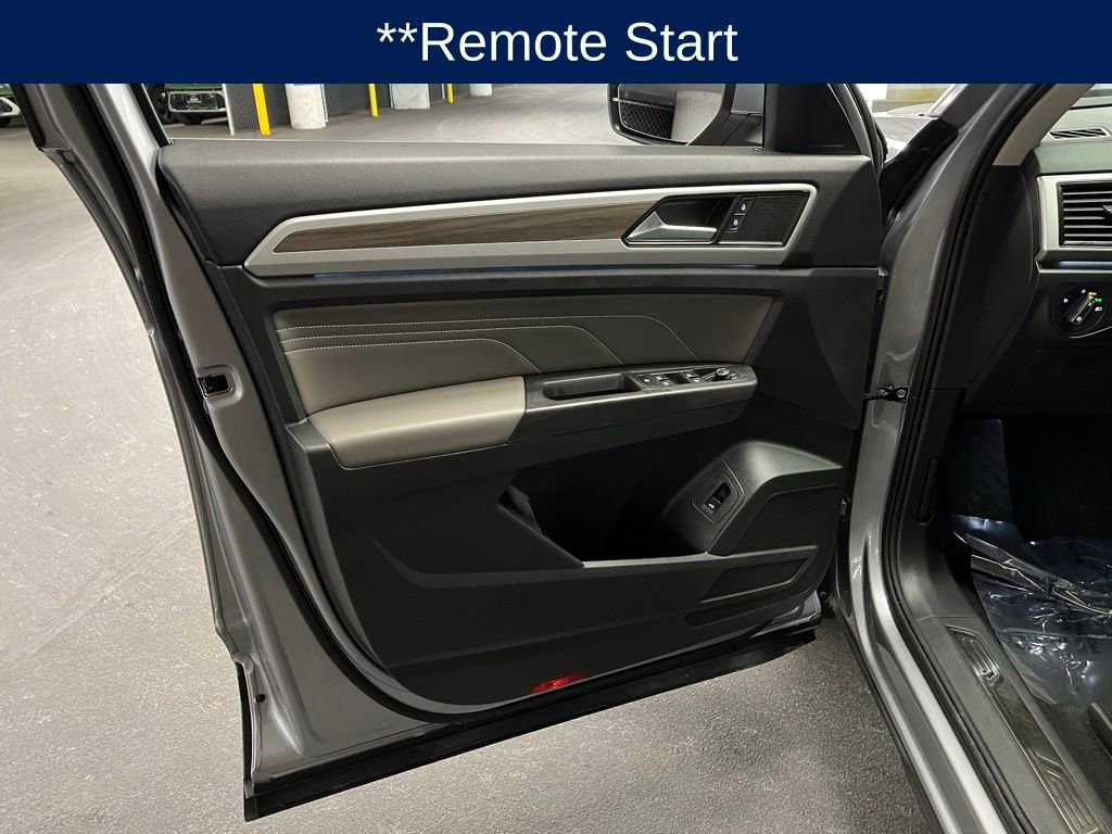 Used 2023 Volkswagen Atlas SEL image 19