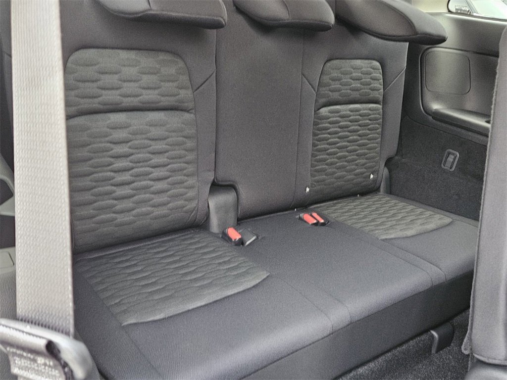 New 2025 Nissan Pathfinder SV image 14