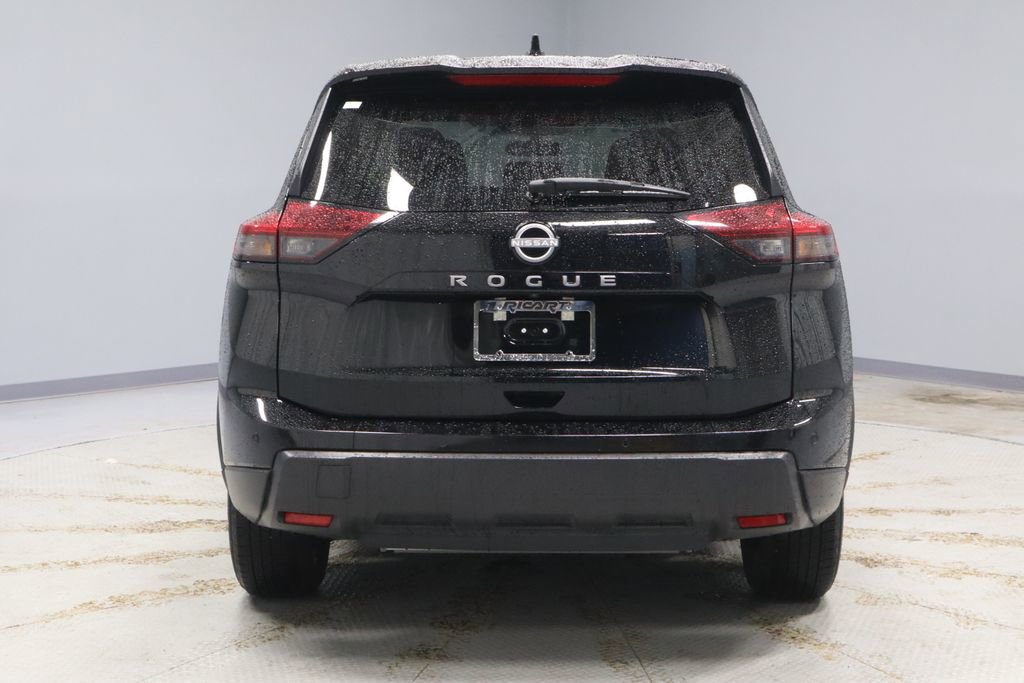 Certified 2025 Nissan Rogue SV FWD image 9