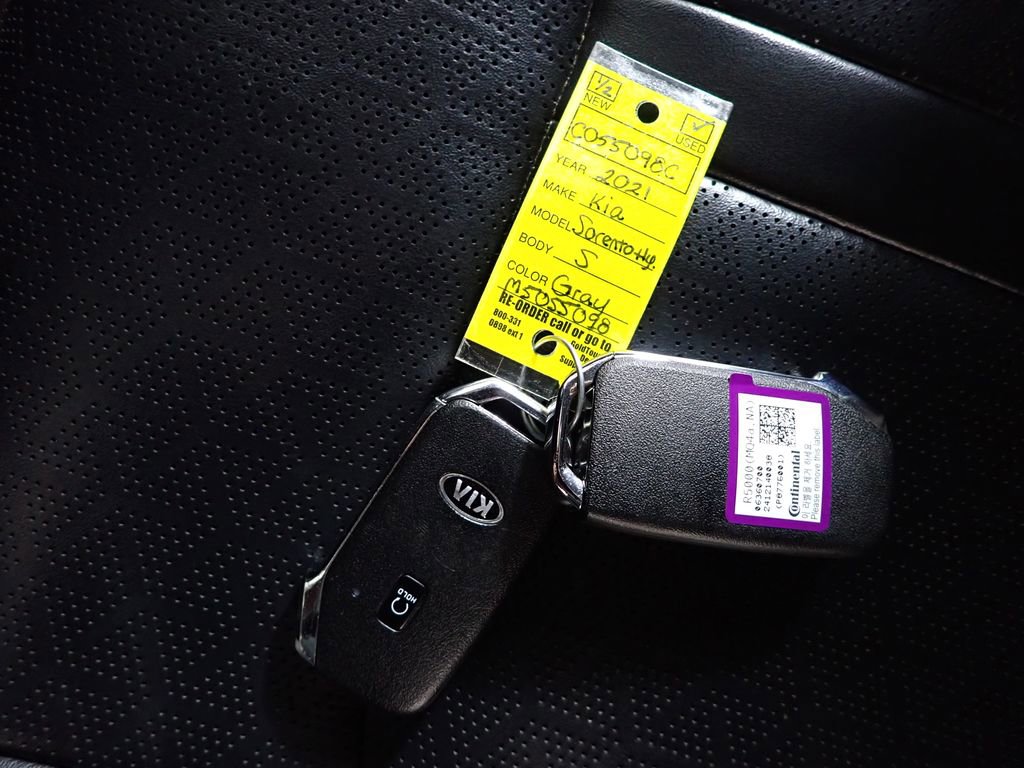 Used 2021 Kia Sorento S FWD image 48