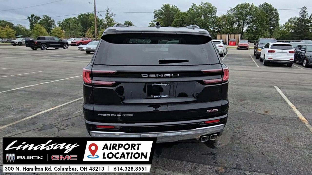 New 2027 GMC Acadia Denali w/ Denali Reserve Package AWD/4WD image 8
