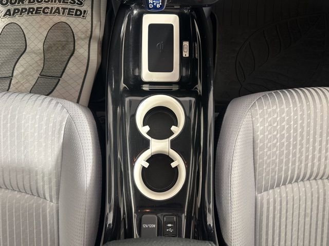 Used 2016 Toyota Prius Three image 18