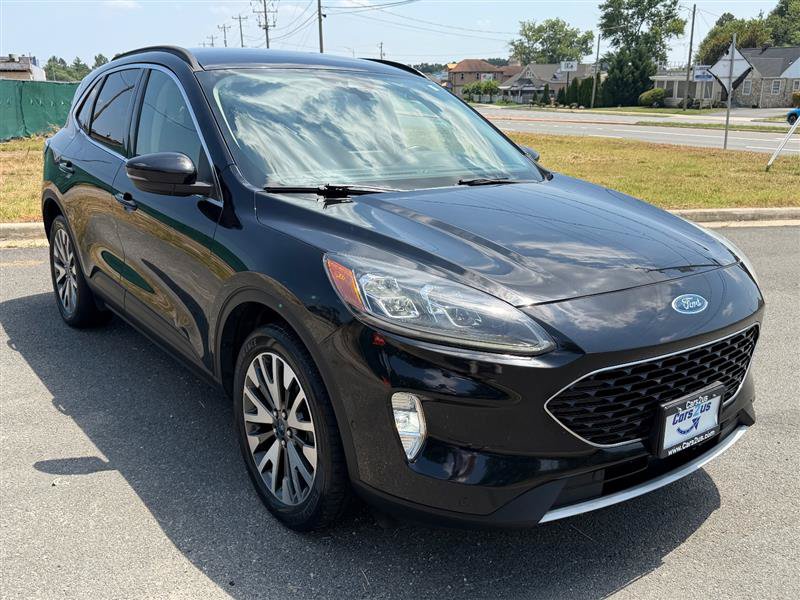 Used 2020 Ford Escape Titanium AWD/4WD image 9