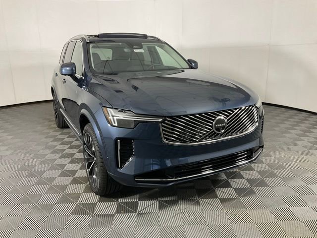 New 2026 Volvo XC90 T8 Plus image 3