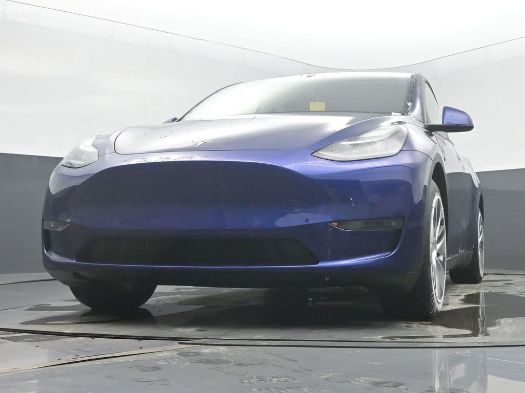 Used 2020 Tesla Model Y Long Range image 42