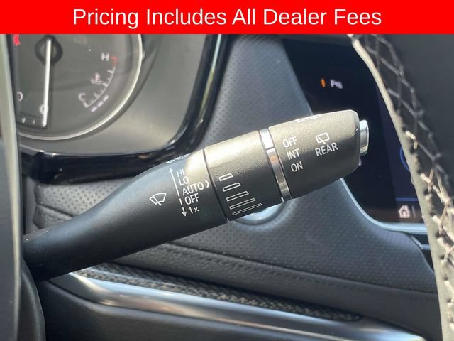 Used 2025 Cadillac XT5 Sportv w/ Technology Package AWD/4WD image 23