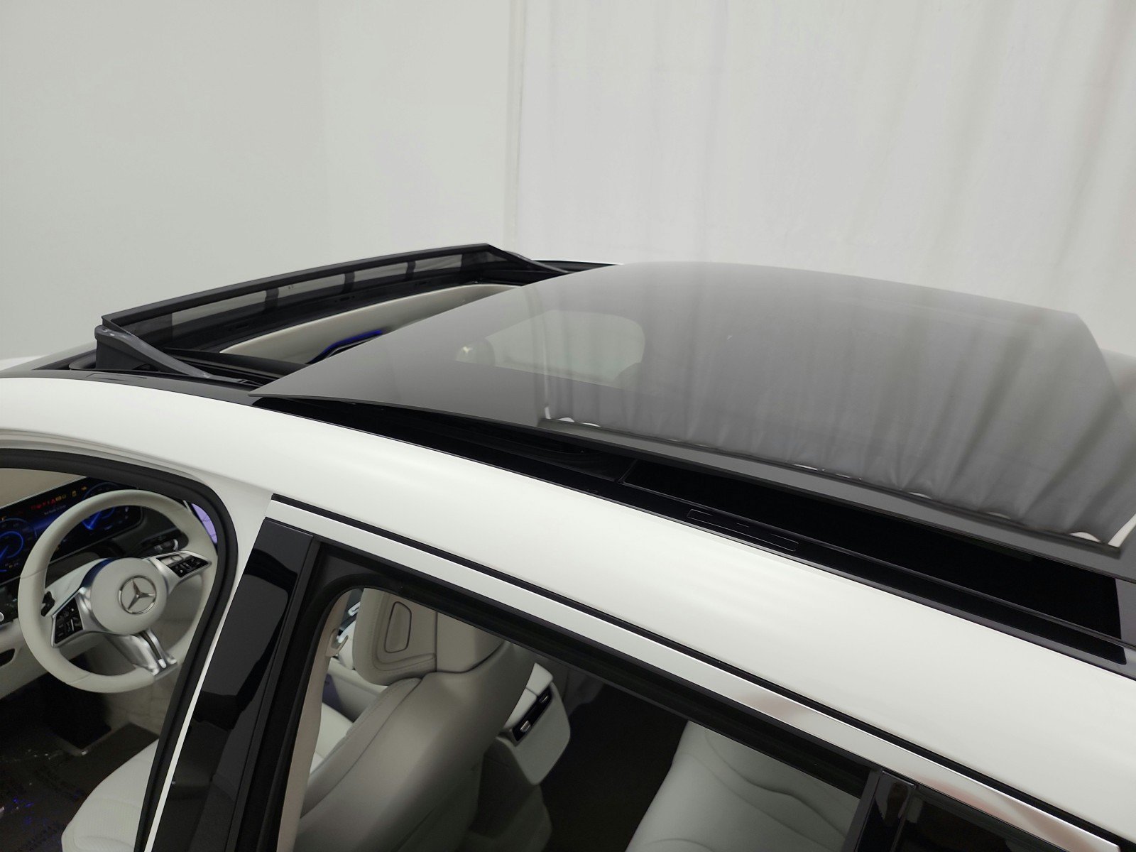 Certified 2023 Mercedes-Benz EQE 350+ SUV image 11