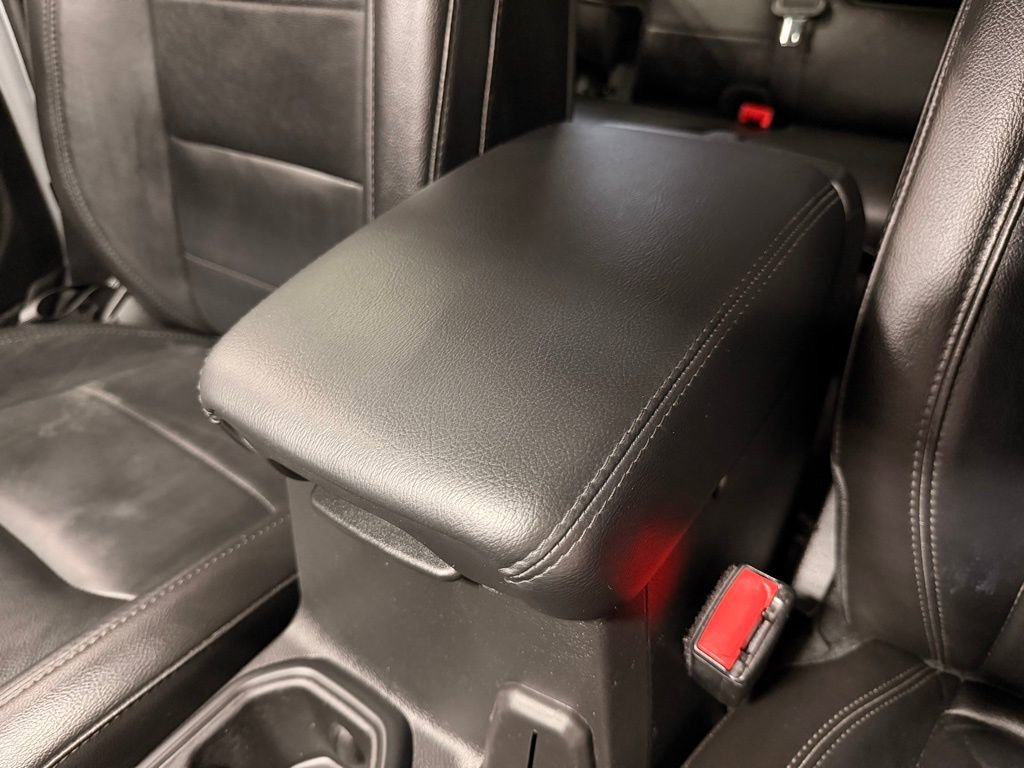 Used 2023 Jeep Wrangler Unlimited Sahara image 40