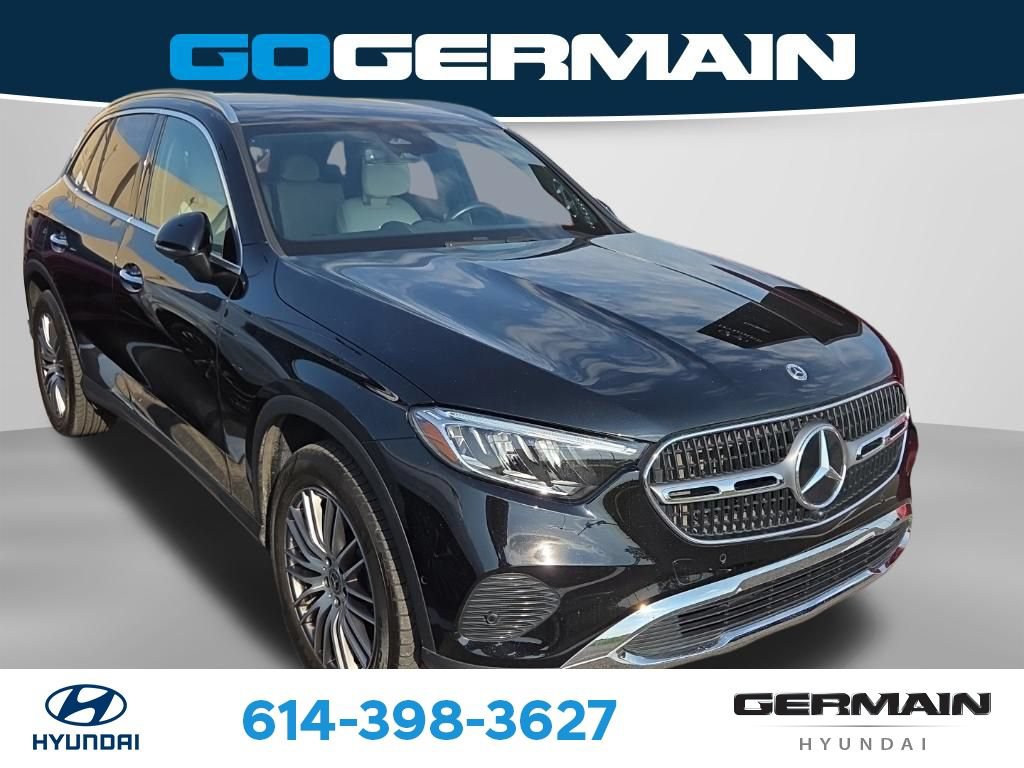 Used 2024 Mercedes-Benz GLC 300 4MATIC video 1