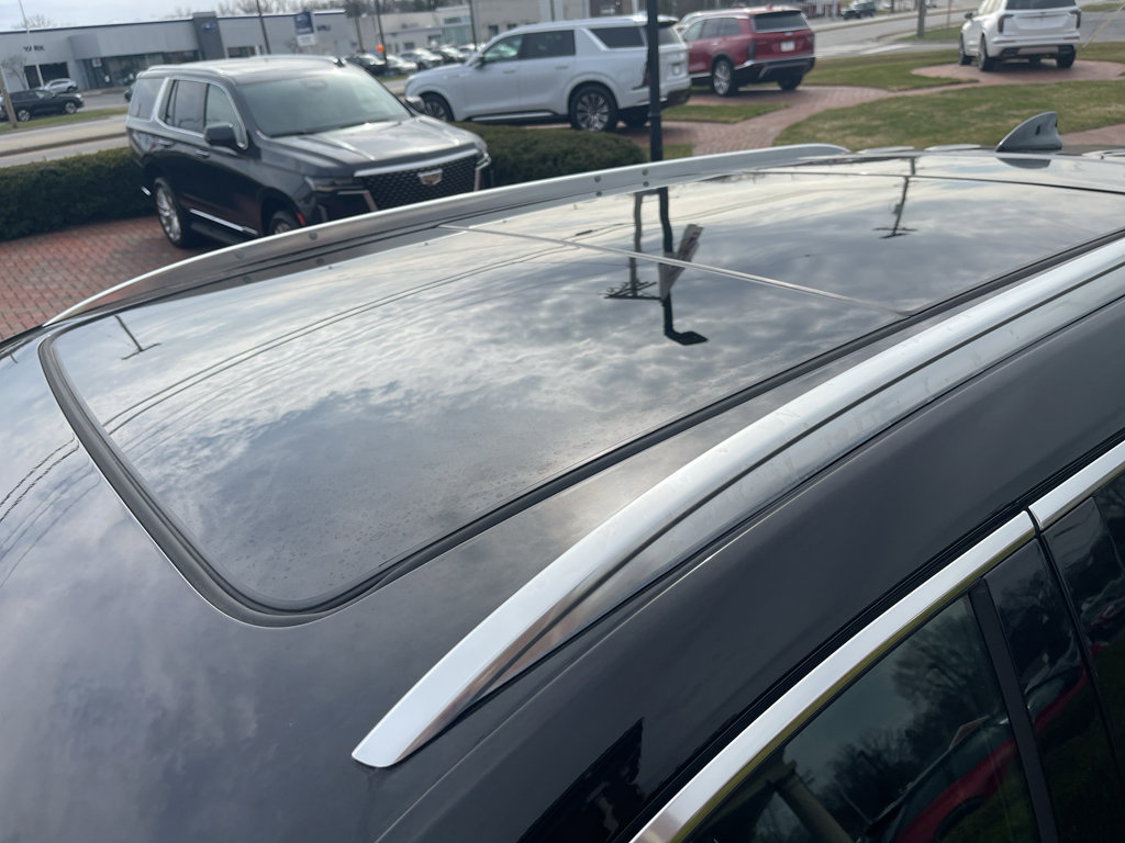 Used 2025 Cadillac XT5 Premium Luxury AWD/4WD image 12